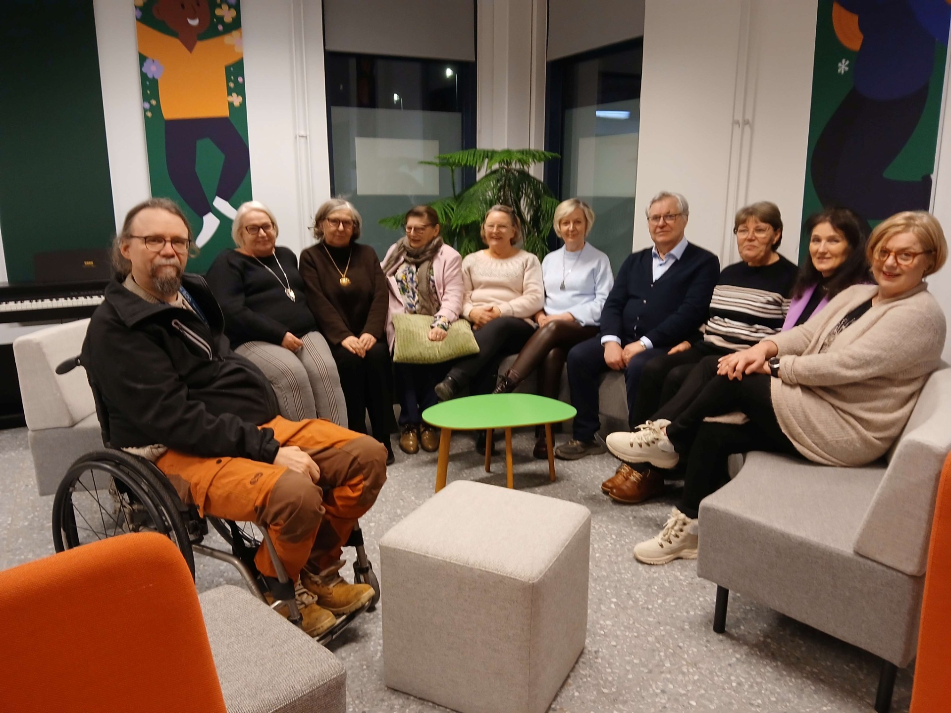 Satakunnan Selkäyhdistys ry hallitus 2026. Kuvasta puuttuvat Kaija-Liisa Lohivuo ja Juhani Vehmaskangas